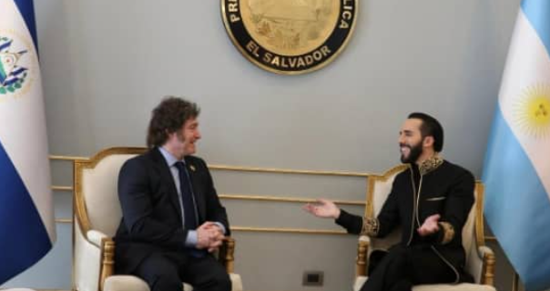 Javier Milei y Nayib Bukele hablaron sobre libertad en El Salvador